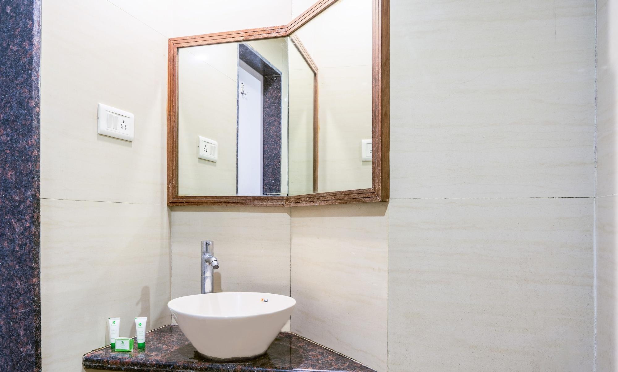 Treebo Trend Sahara Hotel Pune Ngoại thất bức ảnh