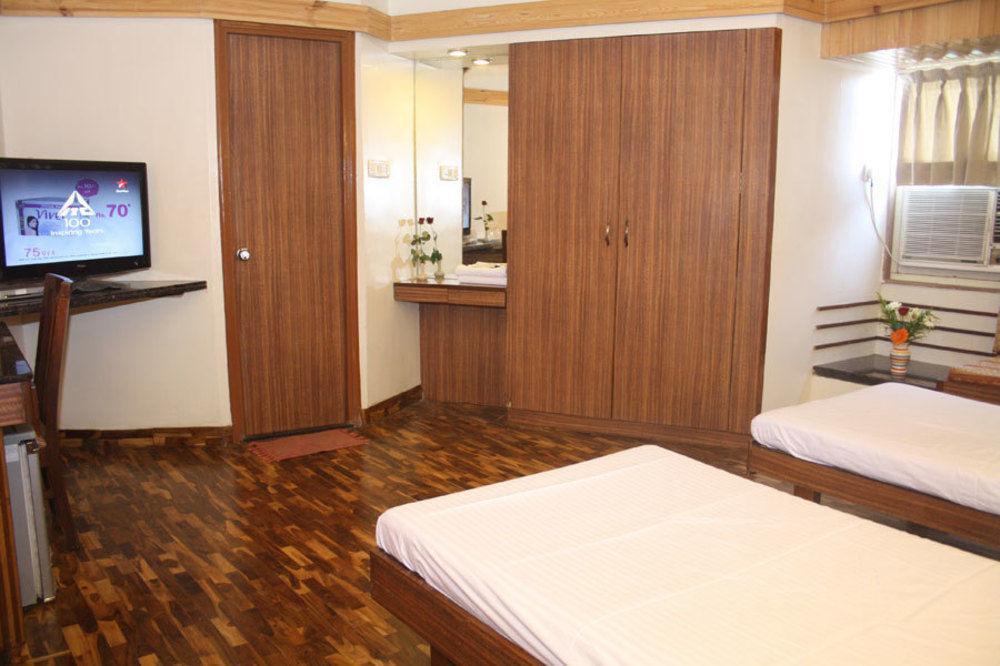 Treebo Trend Sahara Hotel Pune Ngoại thất bức ảnh