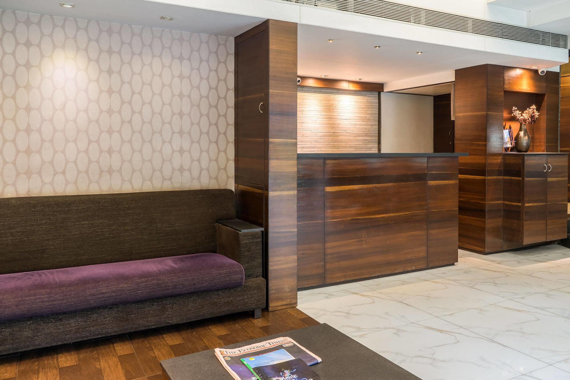 Treebo Trend Sahara Hotel Pune Ngoại thất bức ảnh